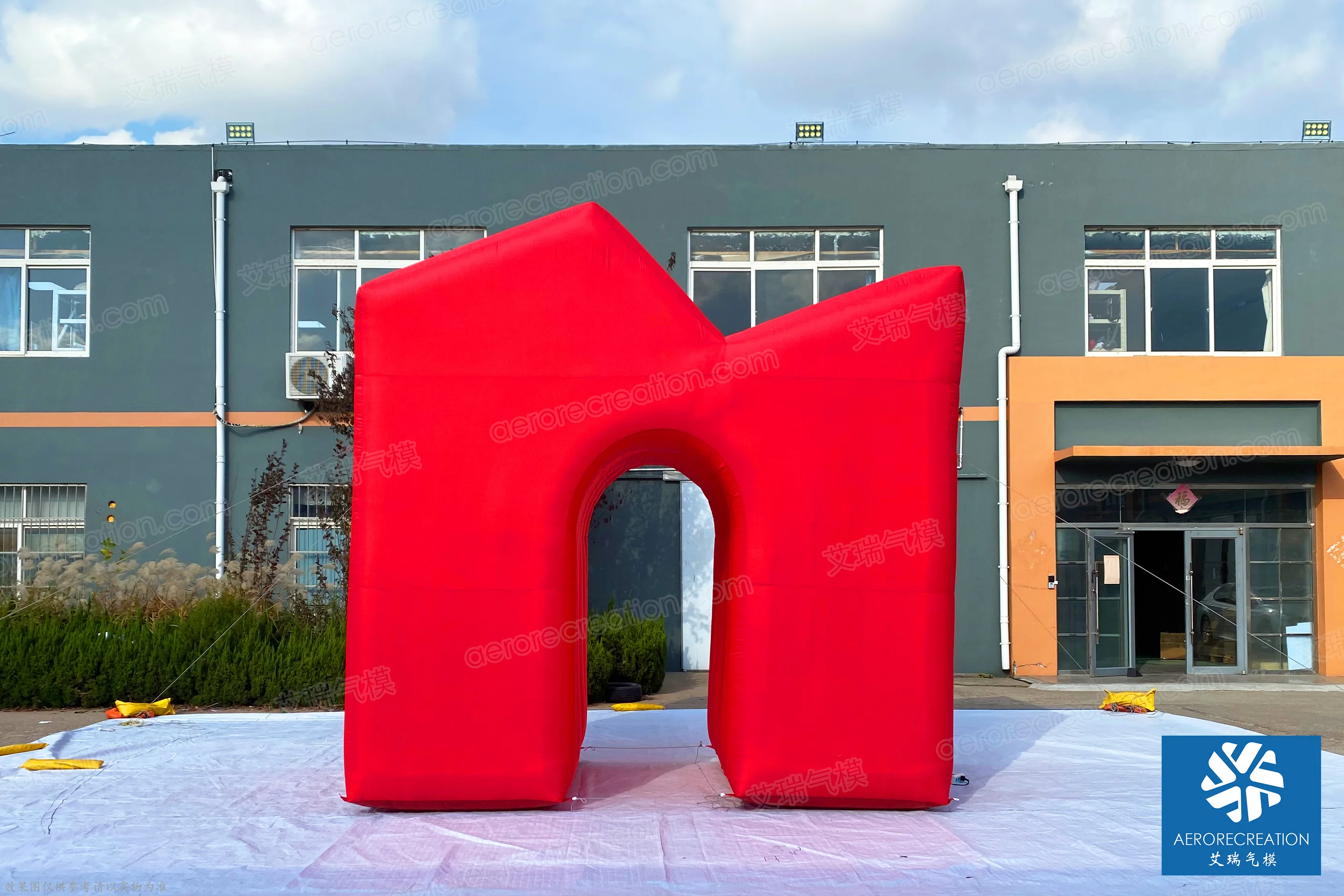 Cheap Factory Directly Design Inflatable Wall Tunnel Airtight Large Customized Inflatable Tunnel for Events