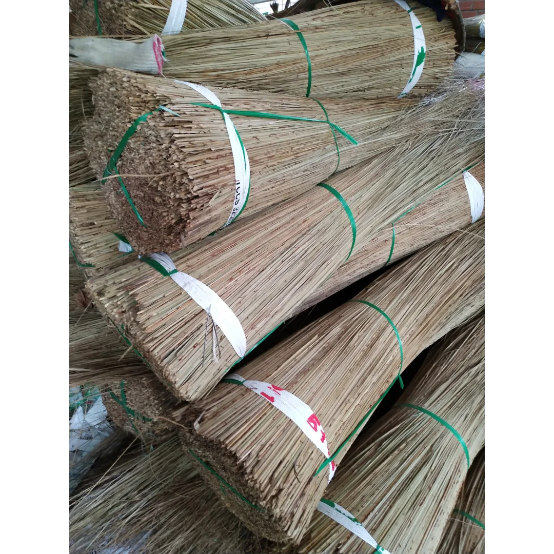 Garden Broom Stick made from Coconut/ Hot Sale Garden Accessories/ 100% Coconut Broom Stick