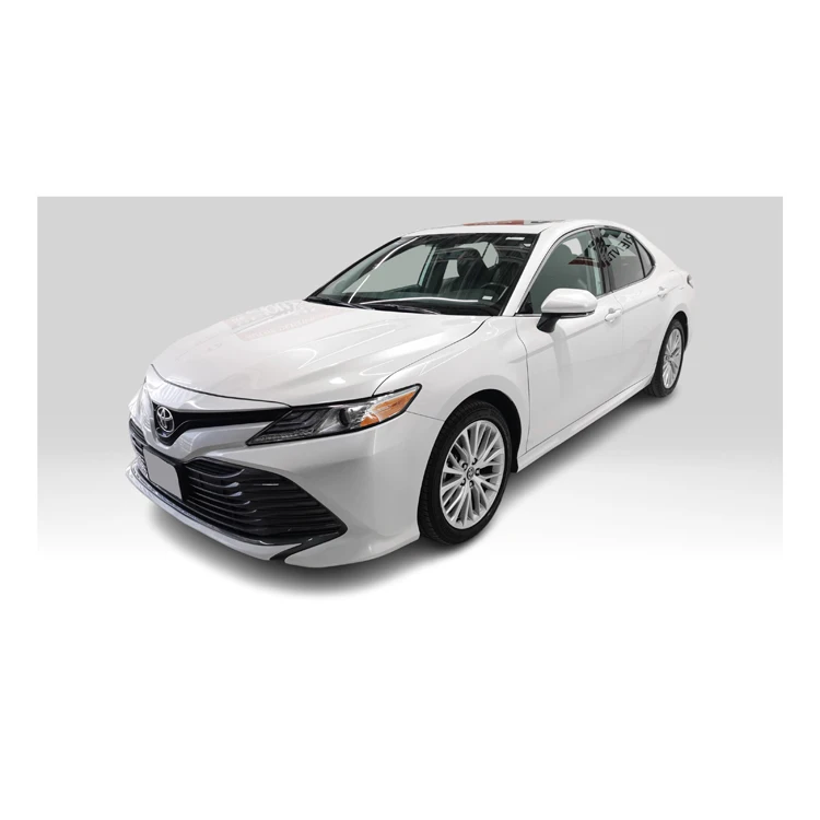 Toyotai Camry для продажи с беспроводной зарядкой телефона и подключением Bluetooth
