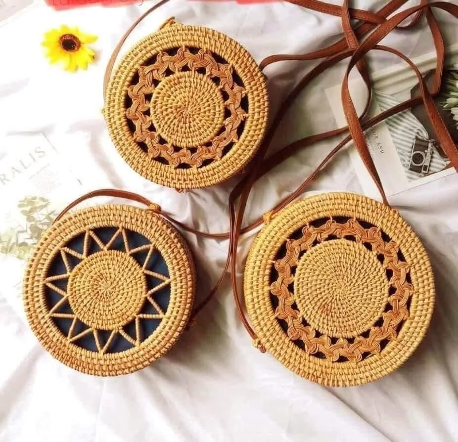 Hot Trend in 2023 Best Wholesale Price Natural Handwoven Round Rattan Bag Shoulder Leather Straps Natural made in Vietnam