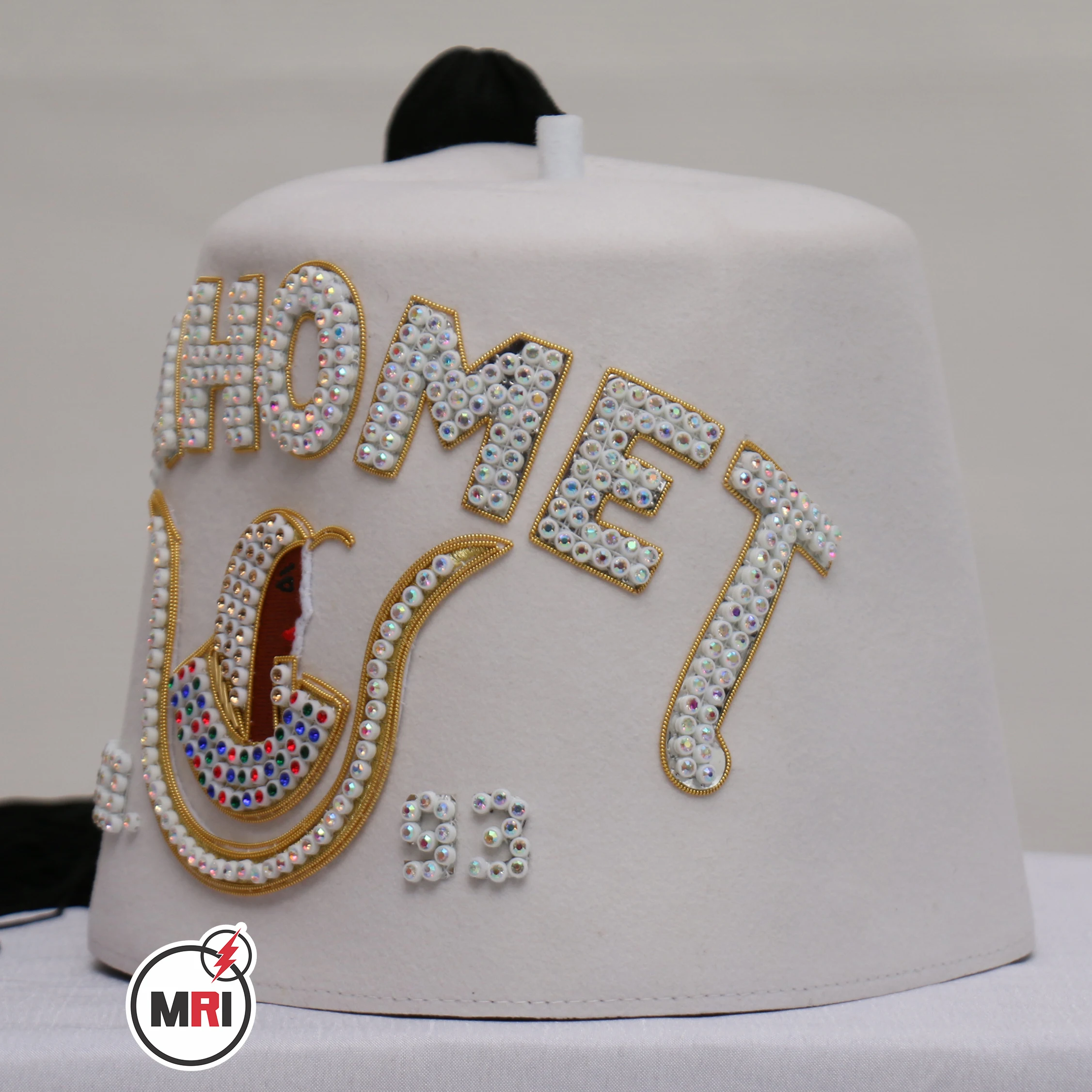 DOI MAHOMET Fez Golden Bullion Two Rows White Fezzes Hand Embroidered Custom Court and Number 2 Two Rows White Fez