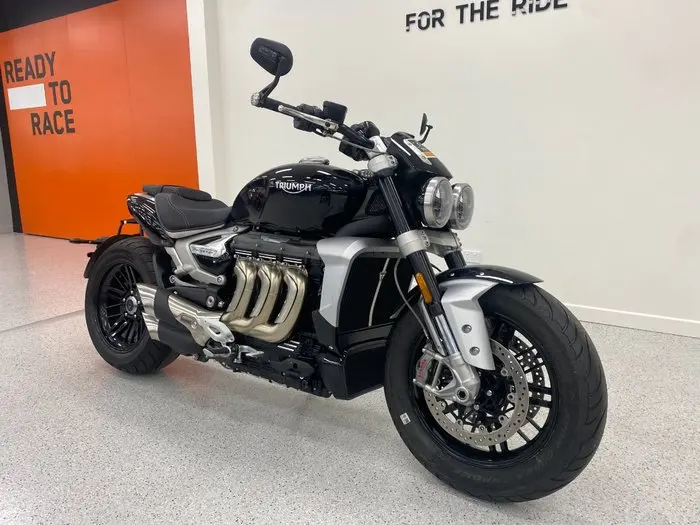 100% Street Approve 2022 Trinph Rocket 3 R For Sale