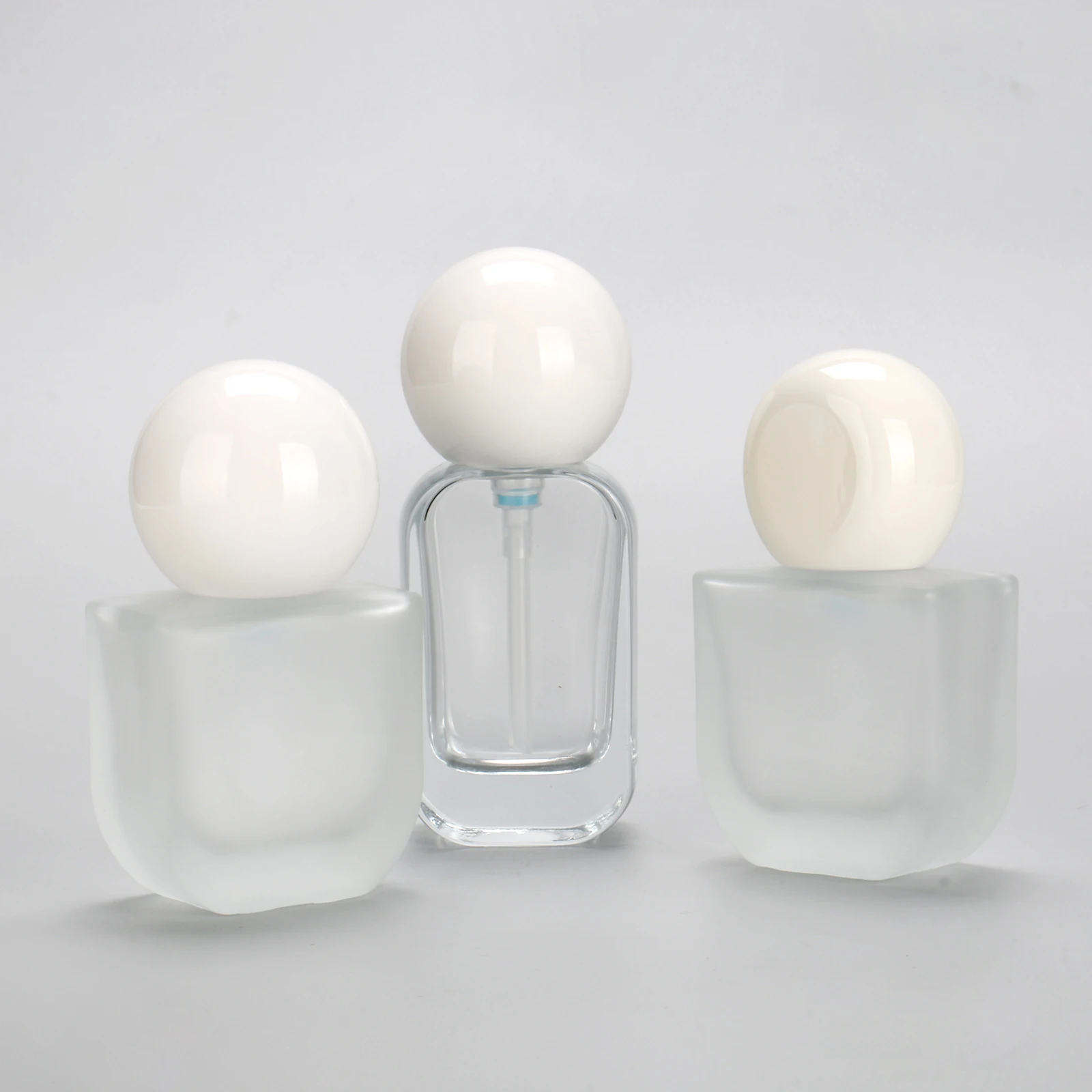 Press Spray Essential Oil Foundation Cosmetics Packaging Thick Bottom Frosted Glass Lotion Pump Bottle With Ball Cap