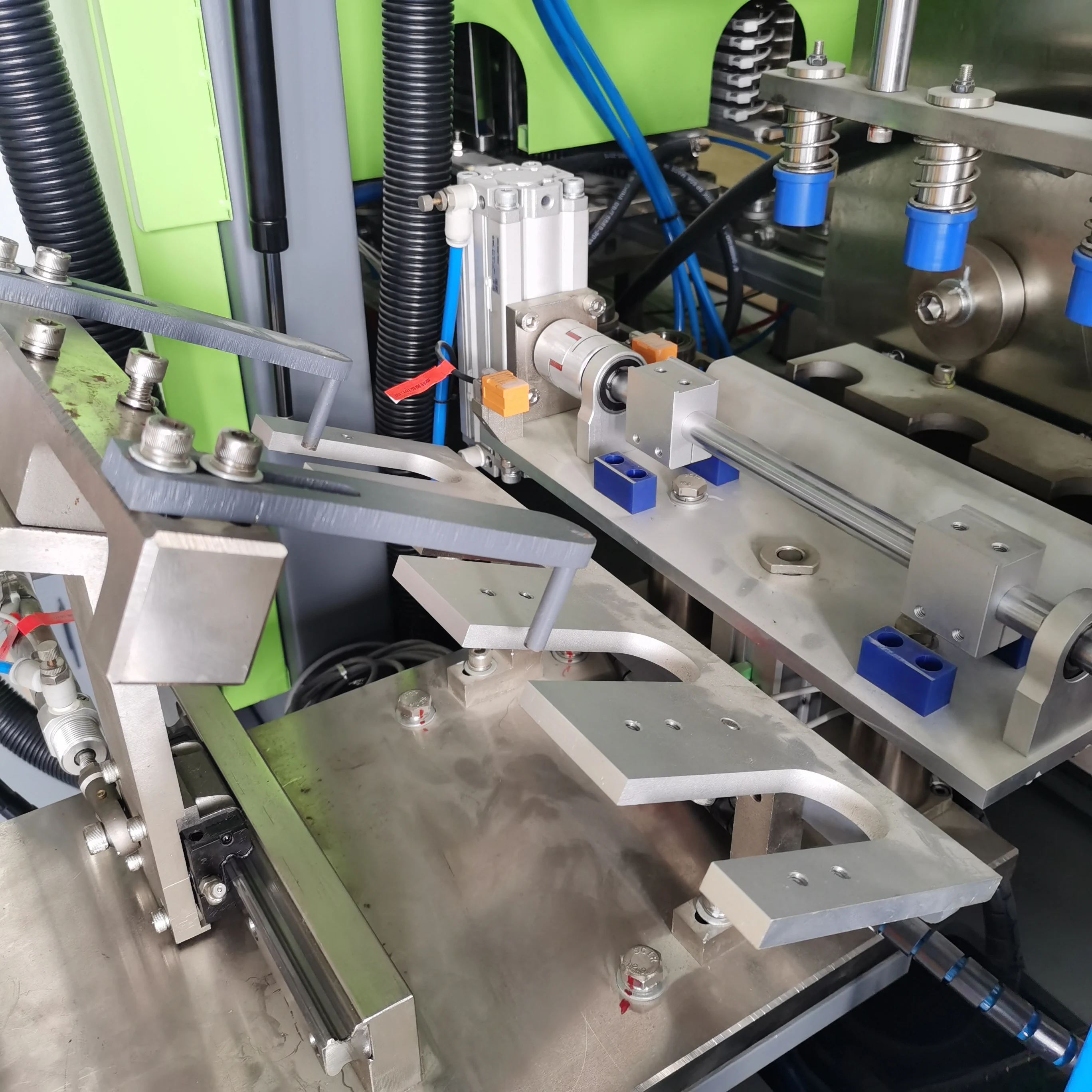 Tenyue China 2022 Fully Automatic PET plastic bottle blowing machine stretch blow molding machine bottle making machine