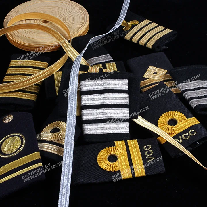 Custom Airline Captain Shoulder Badge Plates Embroidered Pilot Epaulettes