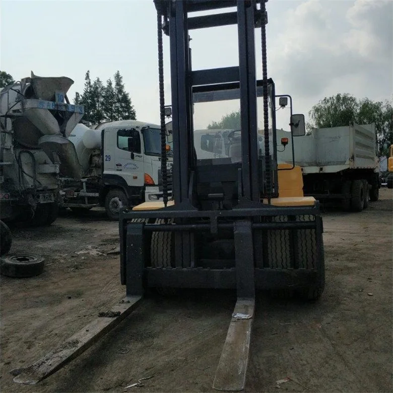 15 ton used high performance original komatsu fd150 fd30 forklift low price for sale