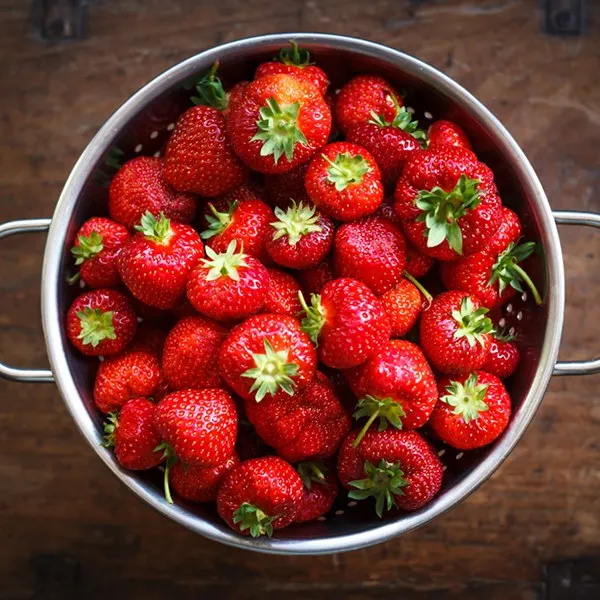Strawberry Fruit Fresh Strawberry Wholesale Price