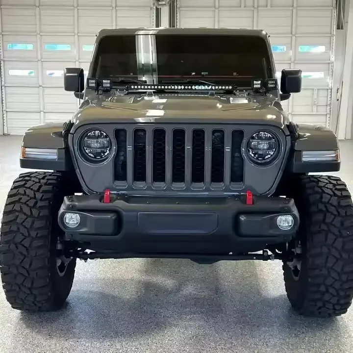 Подержанный 2022 пикап Jee-p Gladi-ator Rubiicon 4x4