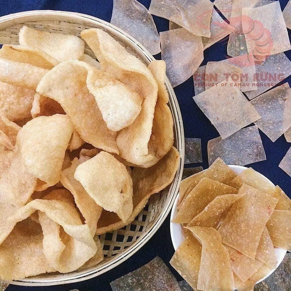 Wholesale 9 months Shelf Life High Quality Cheap Price Snacks Crispy Salty Taste OEM Prawn Cracker from Vietnam