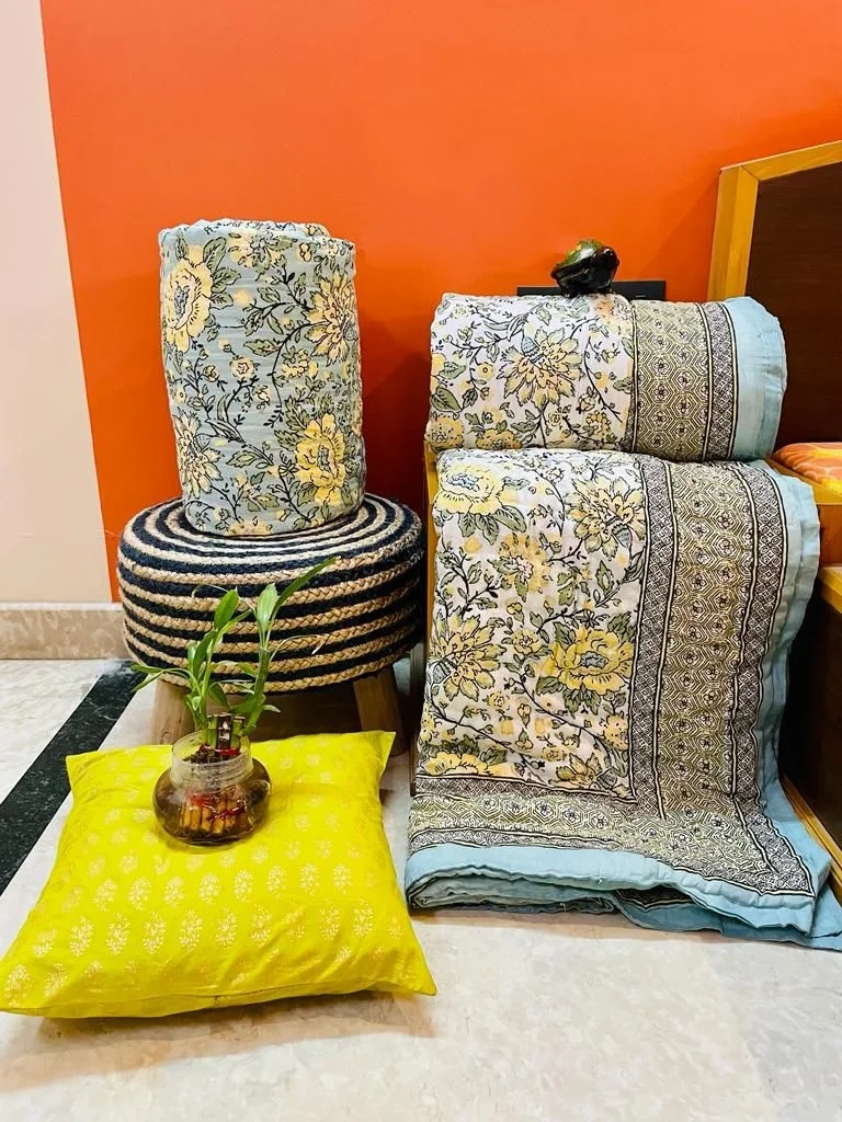 Односпальное одеяло ручной работы на заказ с наволочками 16x16 дюймов из чистого хлопка яркого цвета красивым принтом