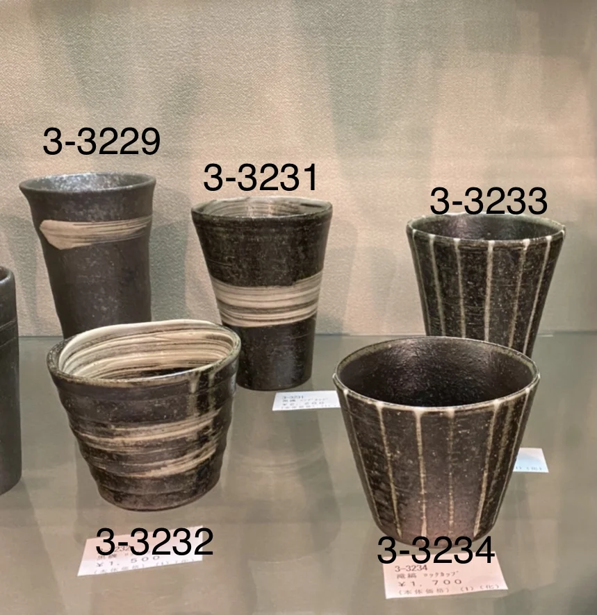 Stock selling ceramic mug cups for wholesales from Japan
