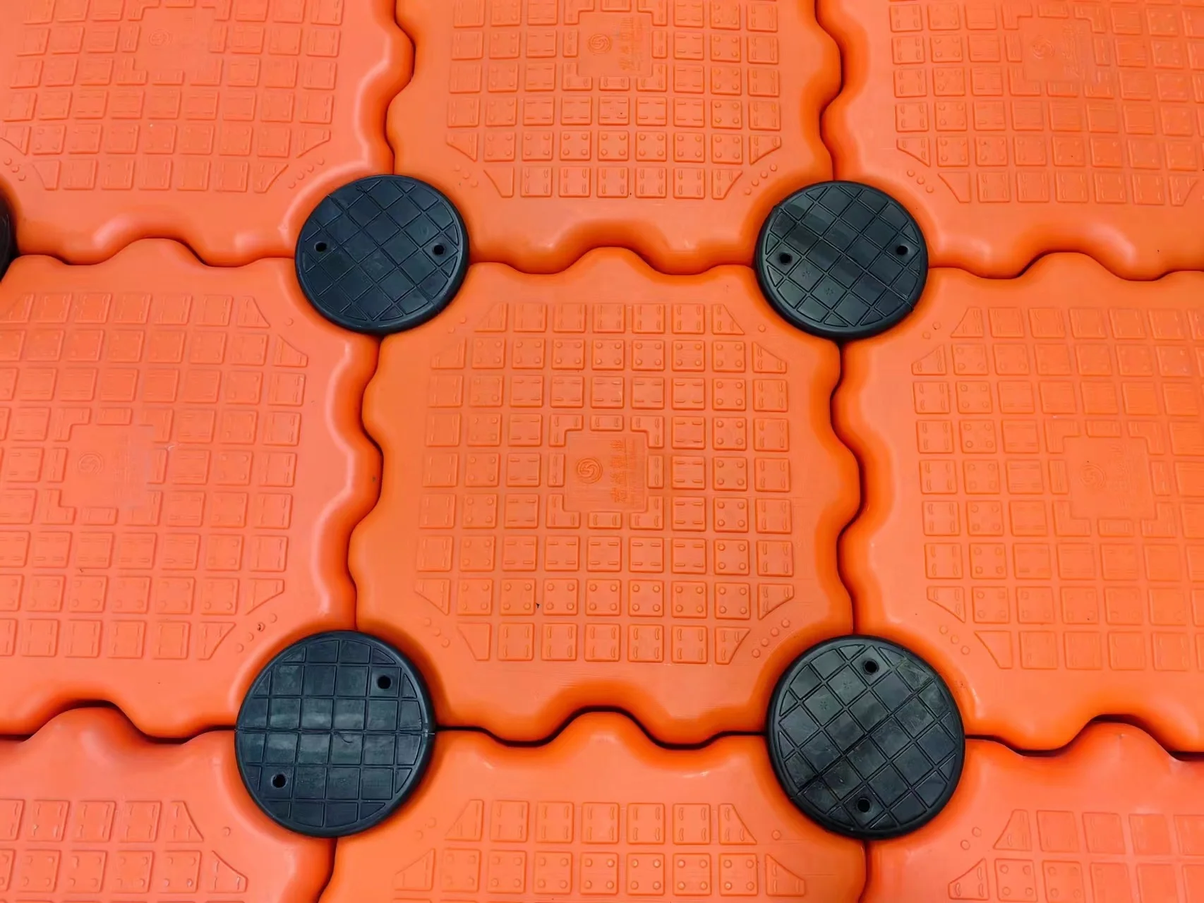 Wholesale plastic concrete modular floating dock cubes jet ski floating dock