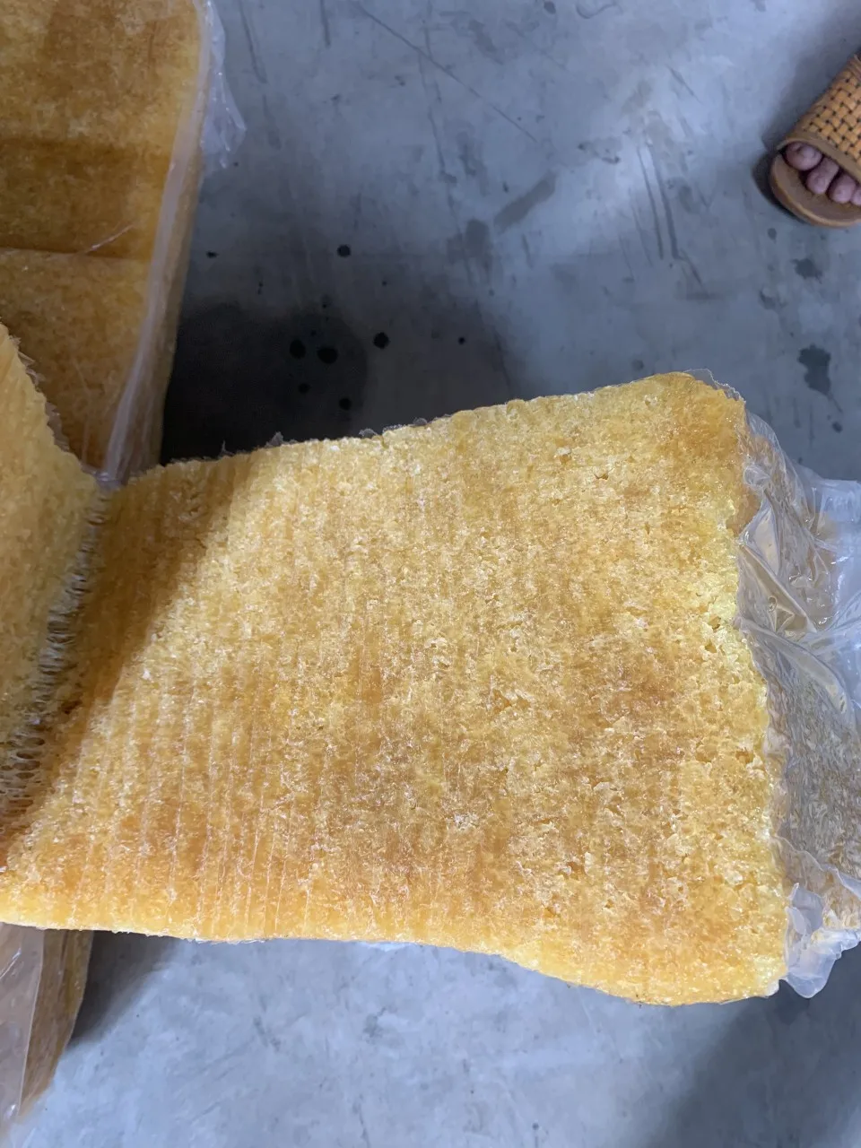 Export Standard High Quality Raw Material Vietnamese Natural Rubber SVR3L/SVR3L For Factories Production Line