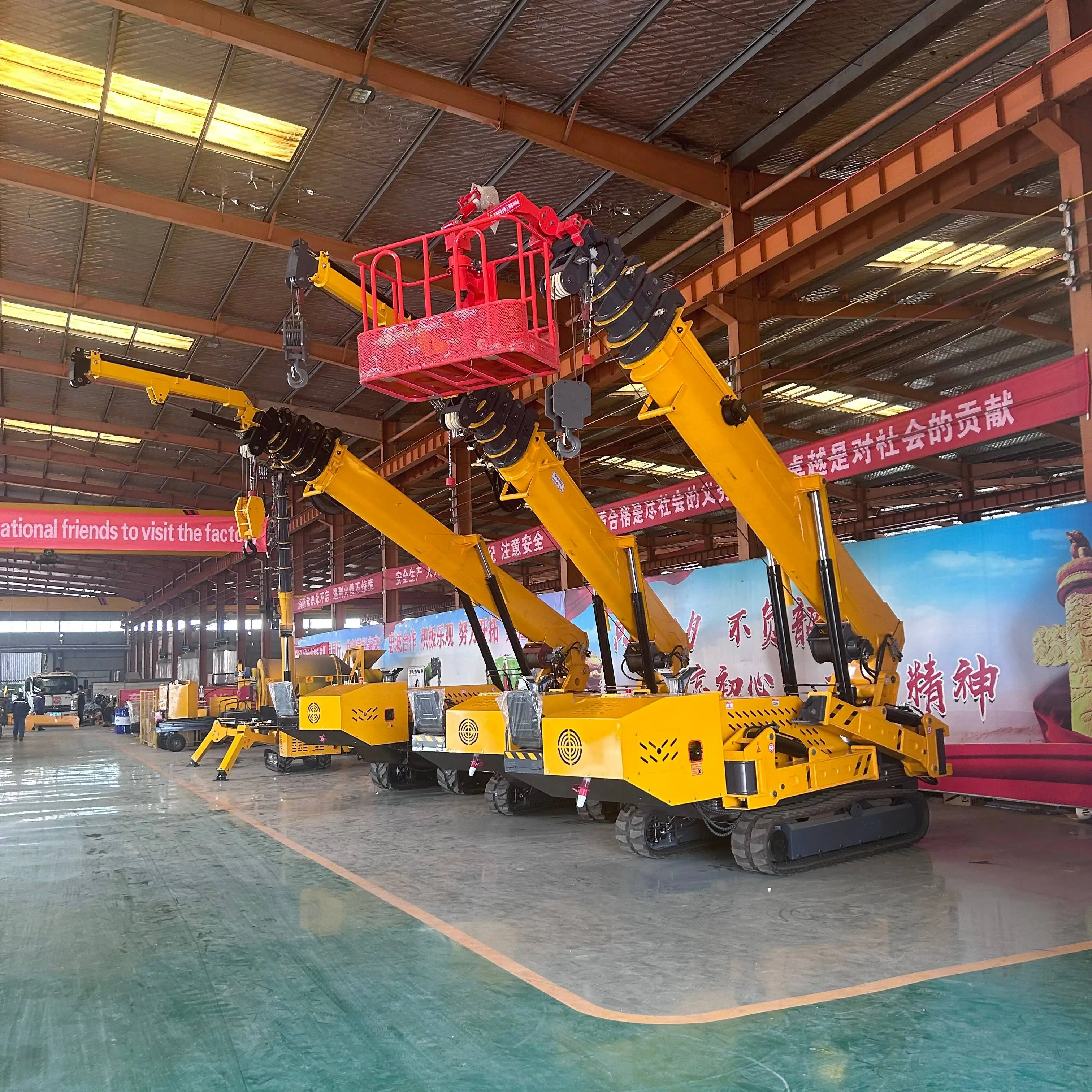 China hot sale 8ton 10ton 12 ton crawler cranes lifting 24m spider crane with fly jib man basket