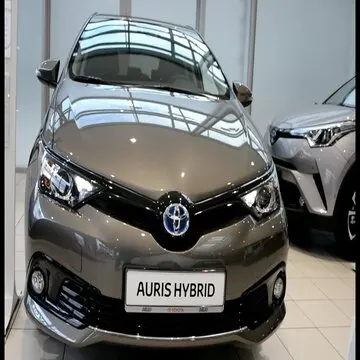 Используемые автомобили Toyota Auris для продажи.