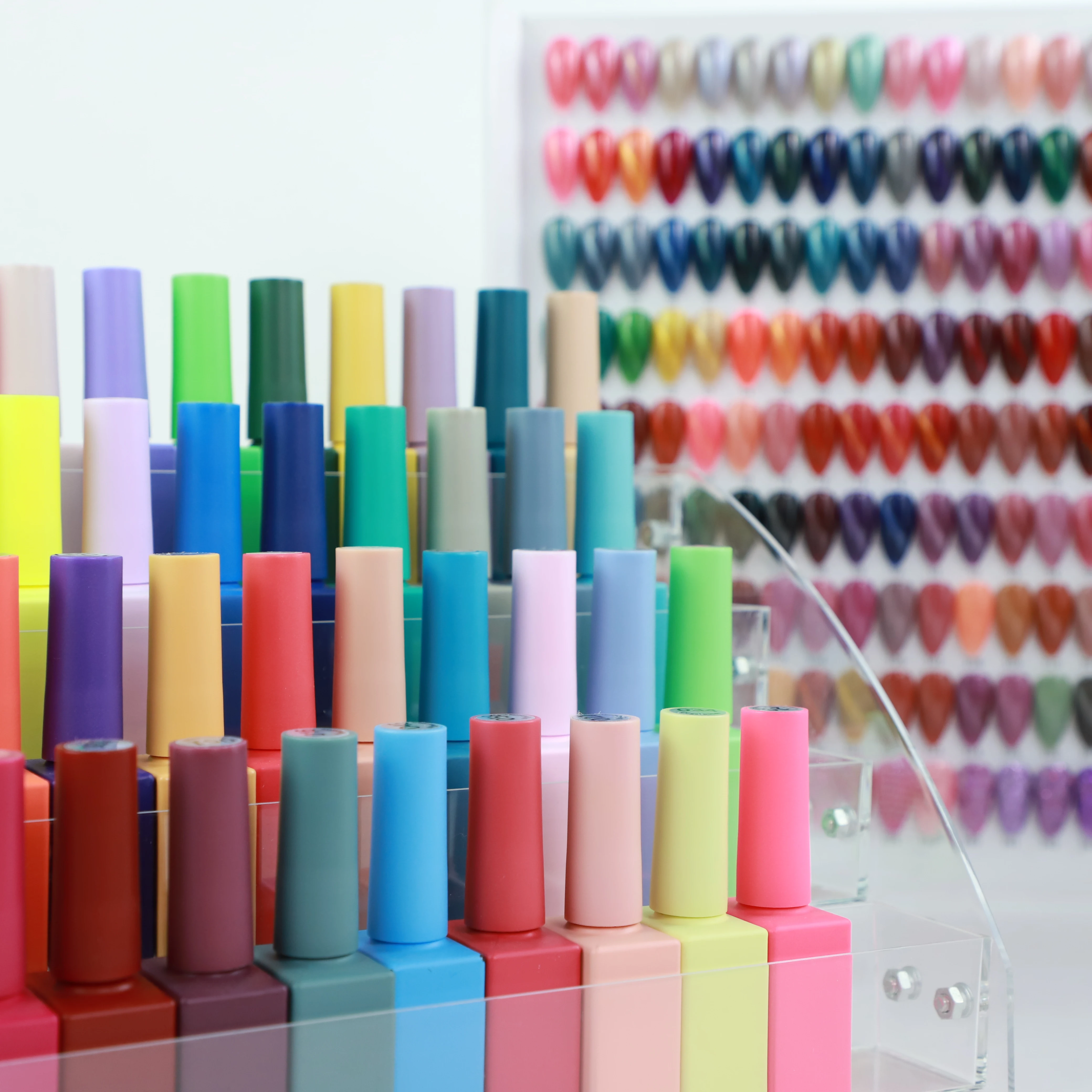 Custom Logo Soak Off UV LED Gel Nail Polish 15ML OEM ODM Private Label Gel Polish