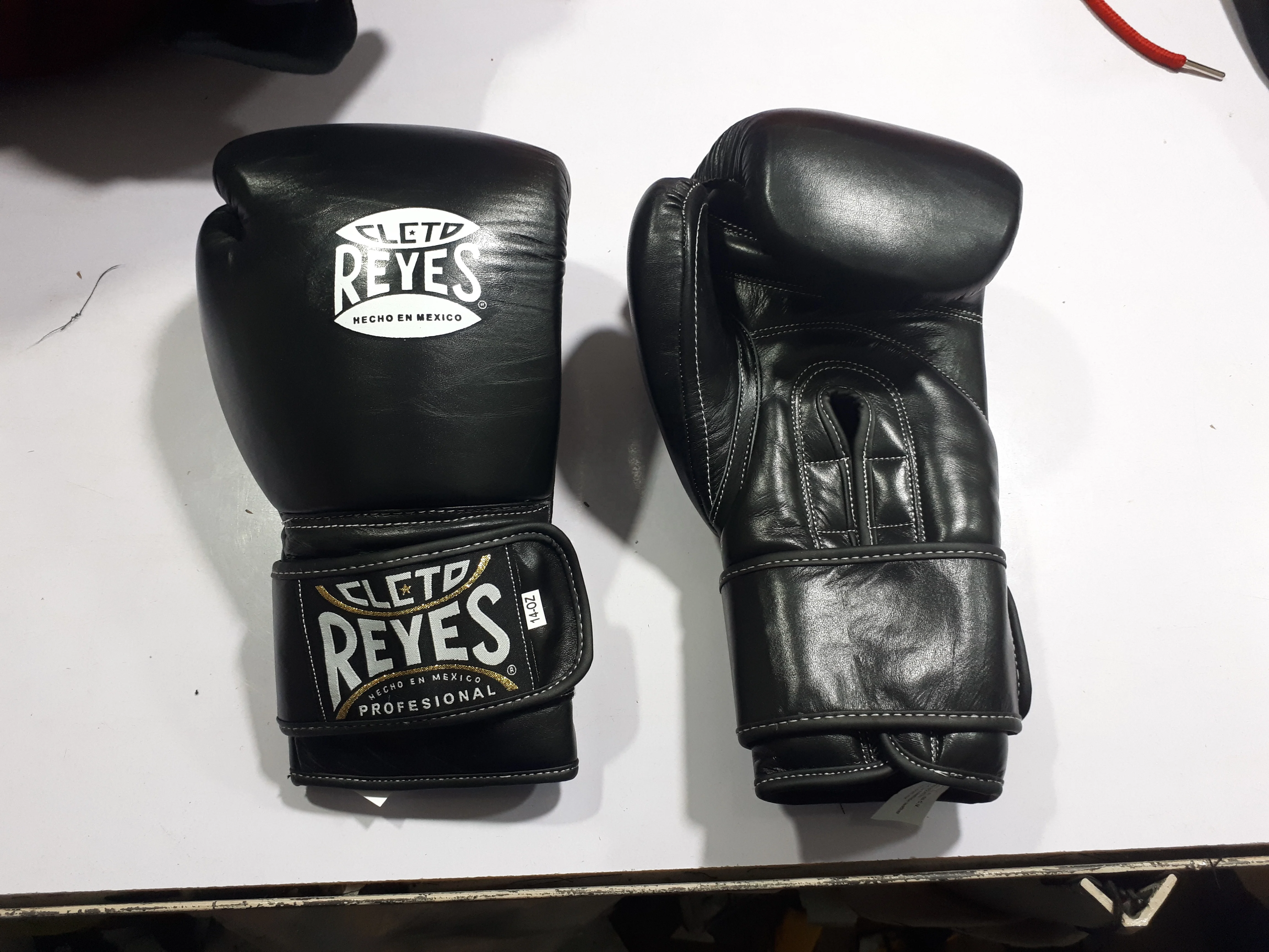 Professional winning Boxing gloves cleto Genuine Leather MMA Muay Thai Sparring kick boxing Martial Arts boxing gloves