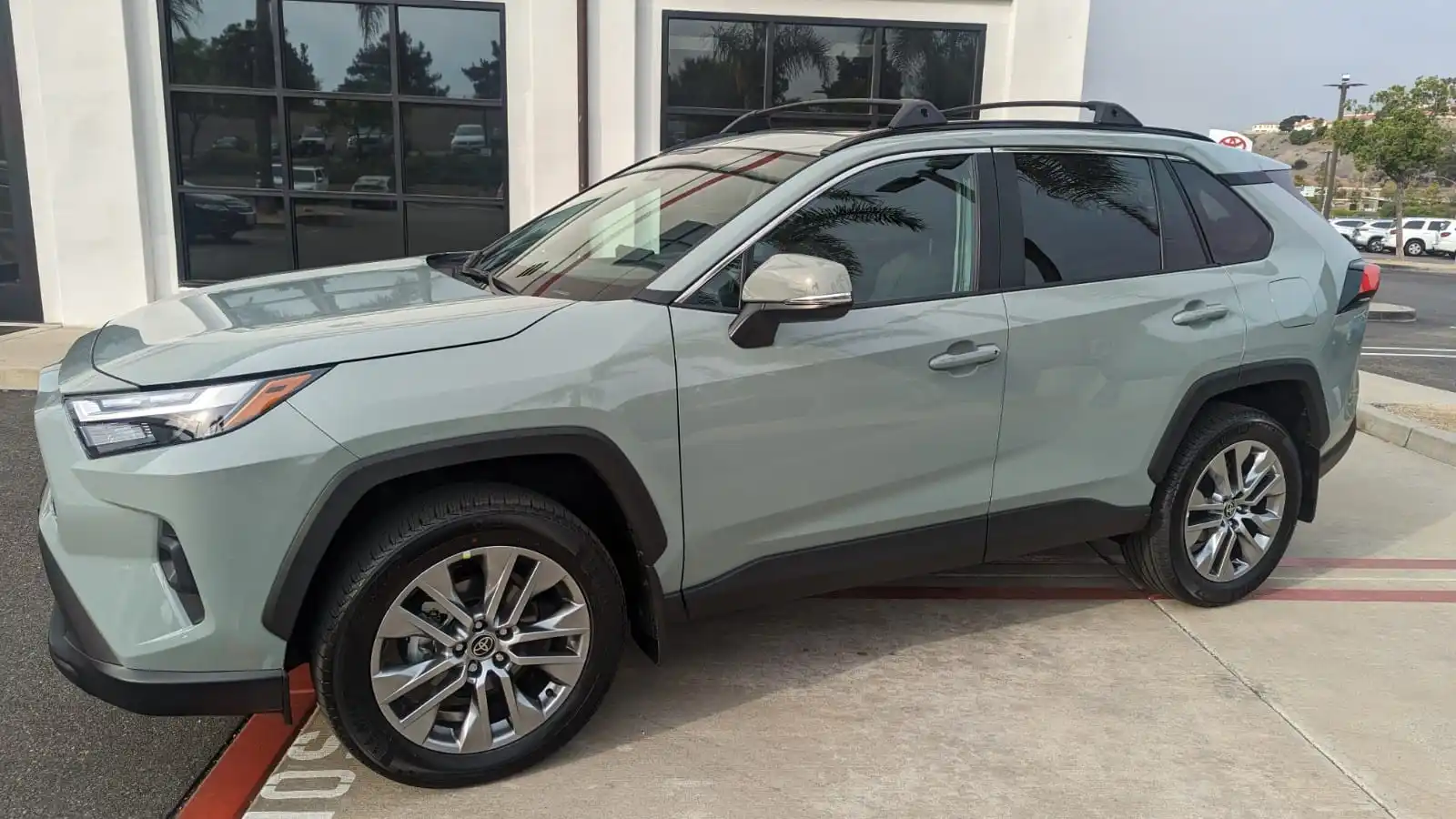 Order for Fairly 2019 2020 2021 USED TOYOTA RAV 4 XLE LHD Used Cars 4X4 AWD car