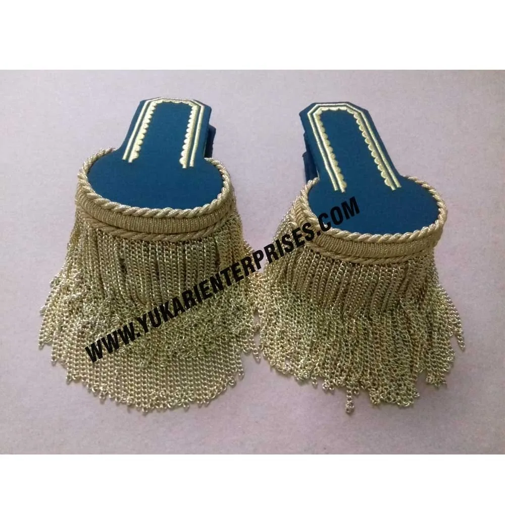 High Quality Bullion Shoulder Boards with Woolen Padded Board Customized Fashion Epaulettes with Gold Fringe
