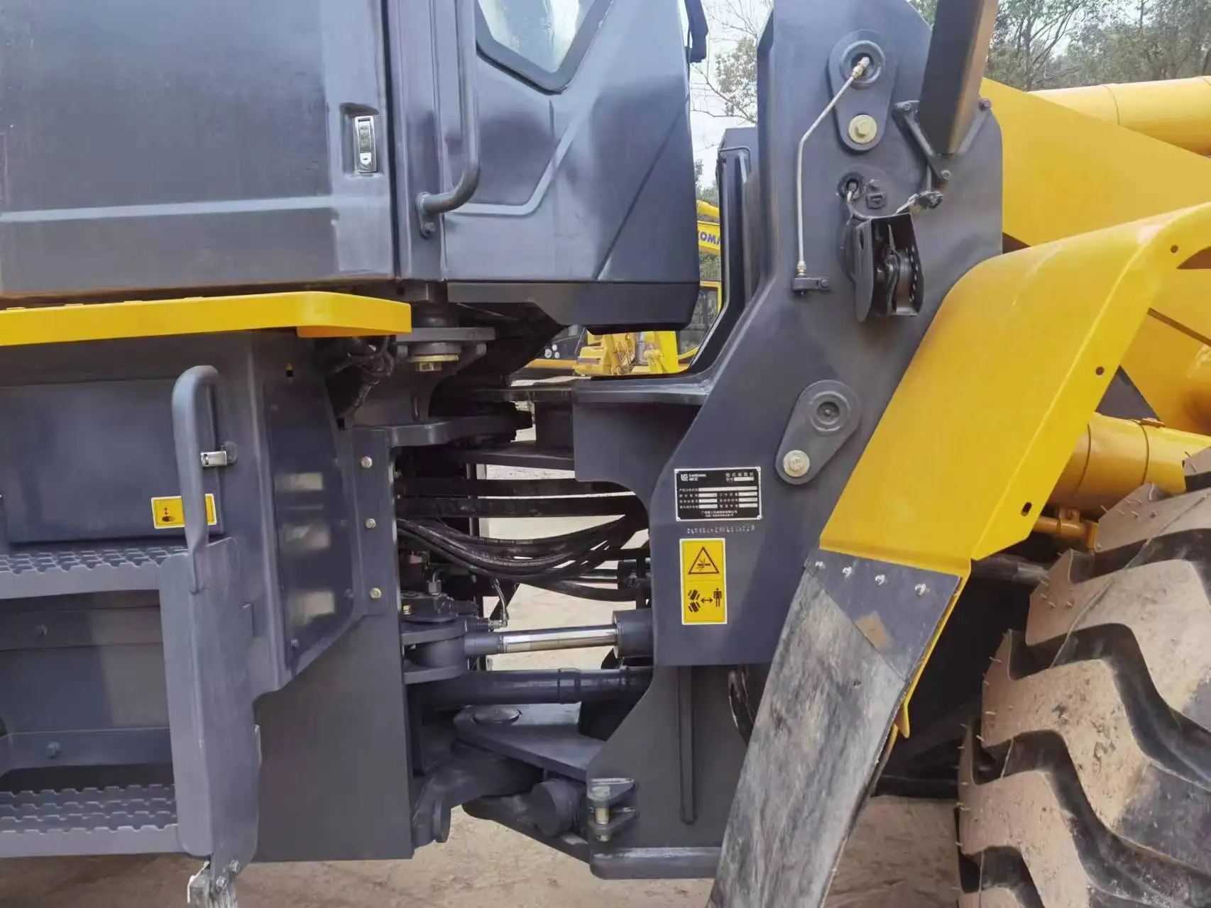 Earth-moving Machinery Hot Selling Original Used Wheel Loader CLG 856H with Advanced Technology and excellent performance