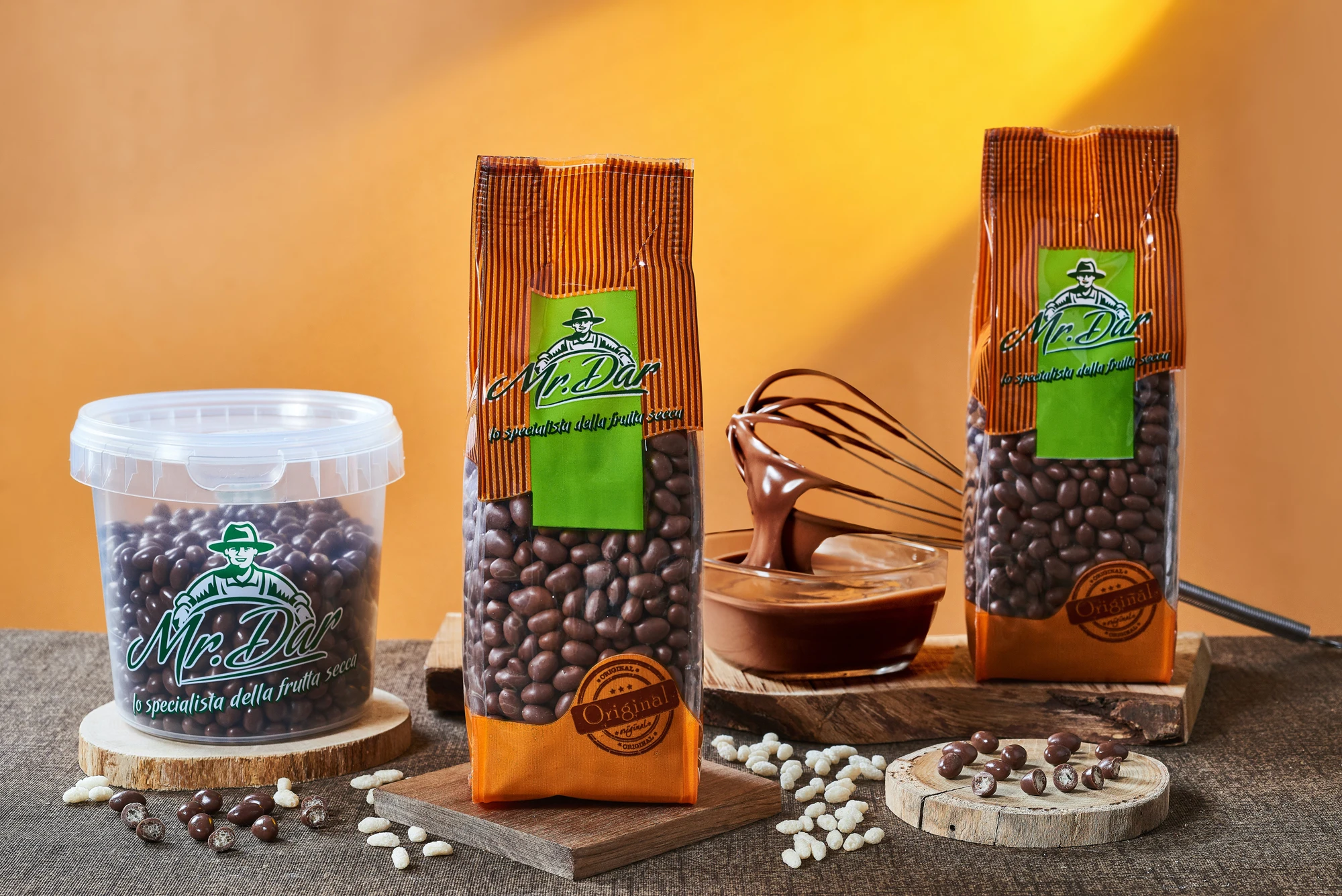 High Quality Italian Rice Crispies Coated in Creamy Milk Chocolate Tasty Biscuit Nut Fruit Bars 5kg Ready for B2B Sale