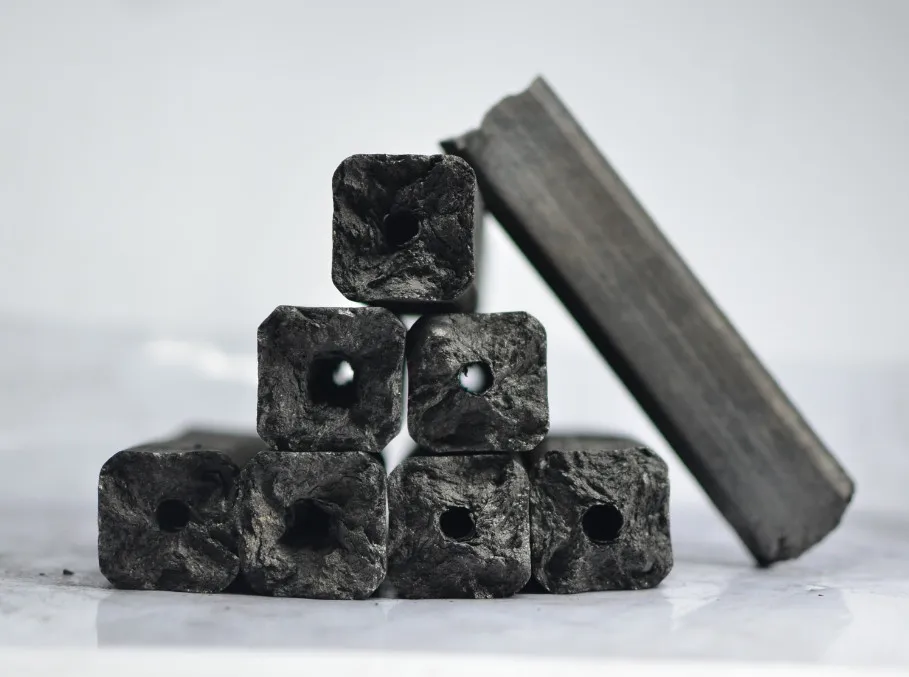 SALE END SEASON White ash & Smokeless sawdust briquette/ hardwood Briquette charcoal for barbecue No smoke