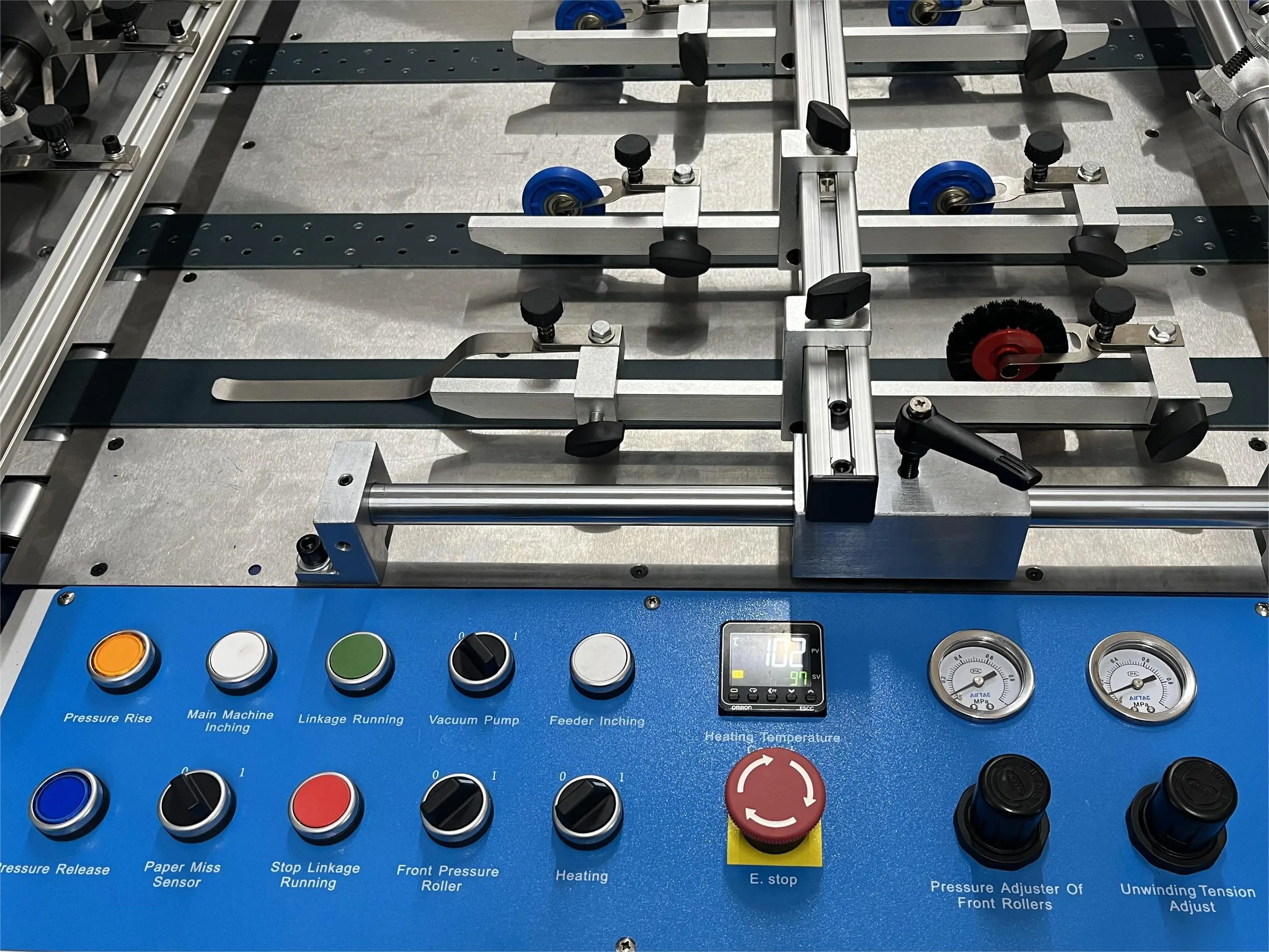 Hot Selling Fully Automatic Thermal Laminating Machine For Paper Book Covers And Posters SW- 820/ SWAFM- 1050