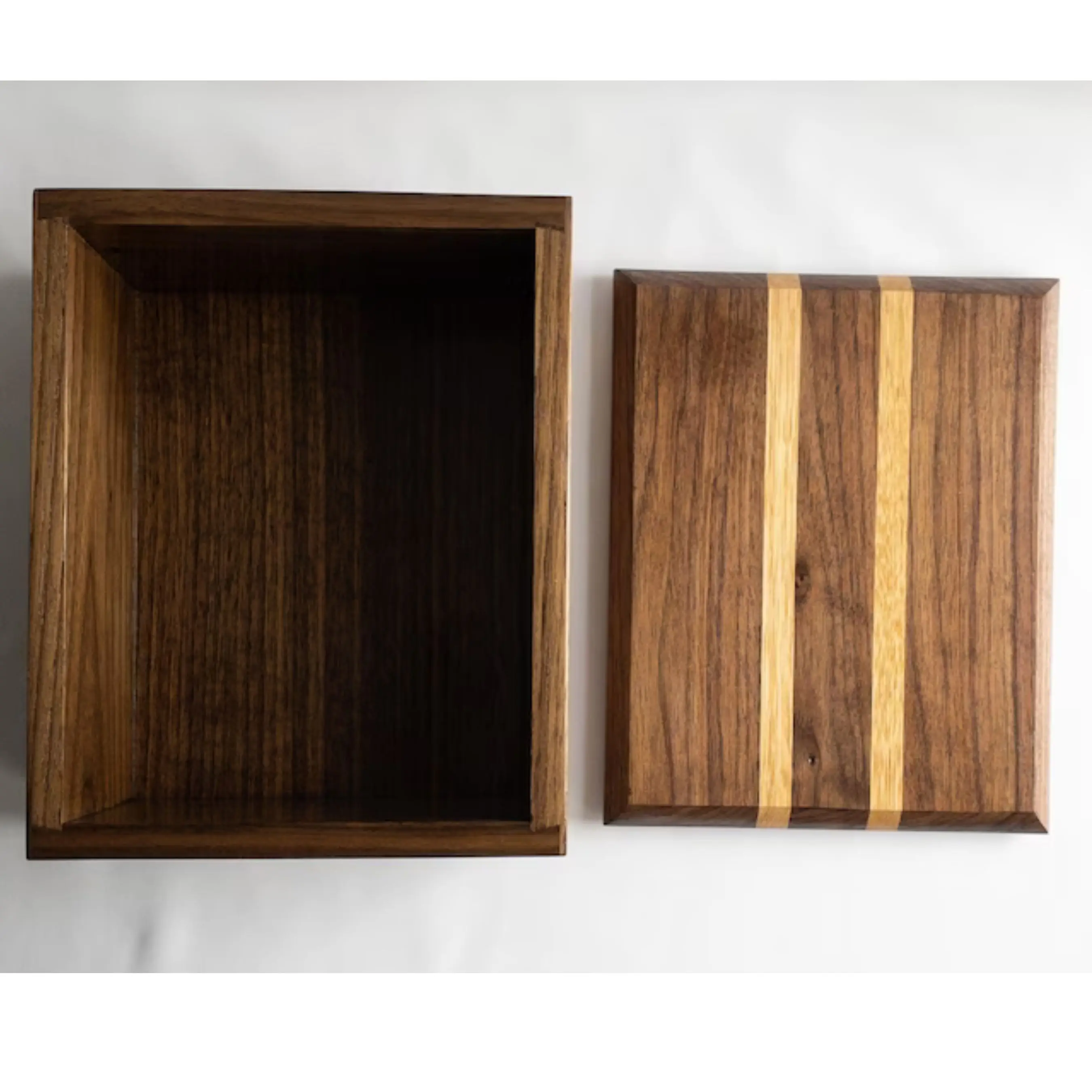 agate Hot Sales Decorative Natural Wooden Storage Box Handcrafted Design Natural Wood Box Acacia Wood Box