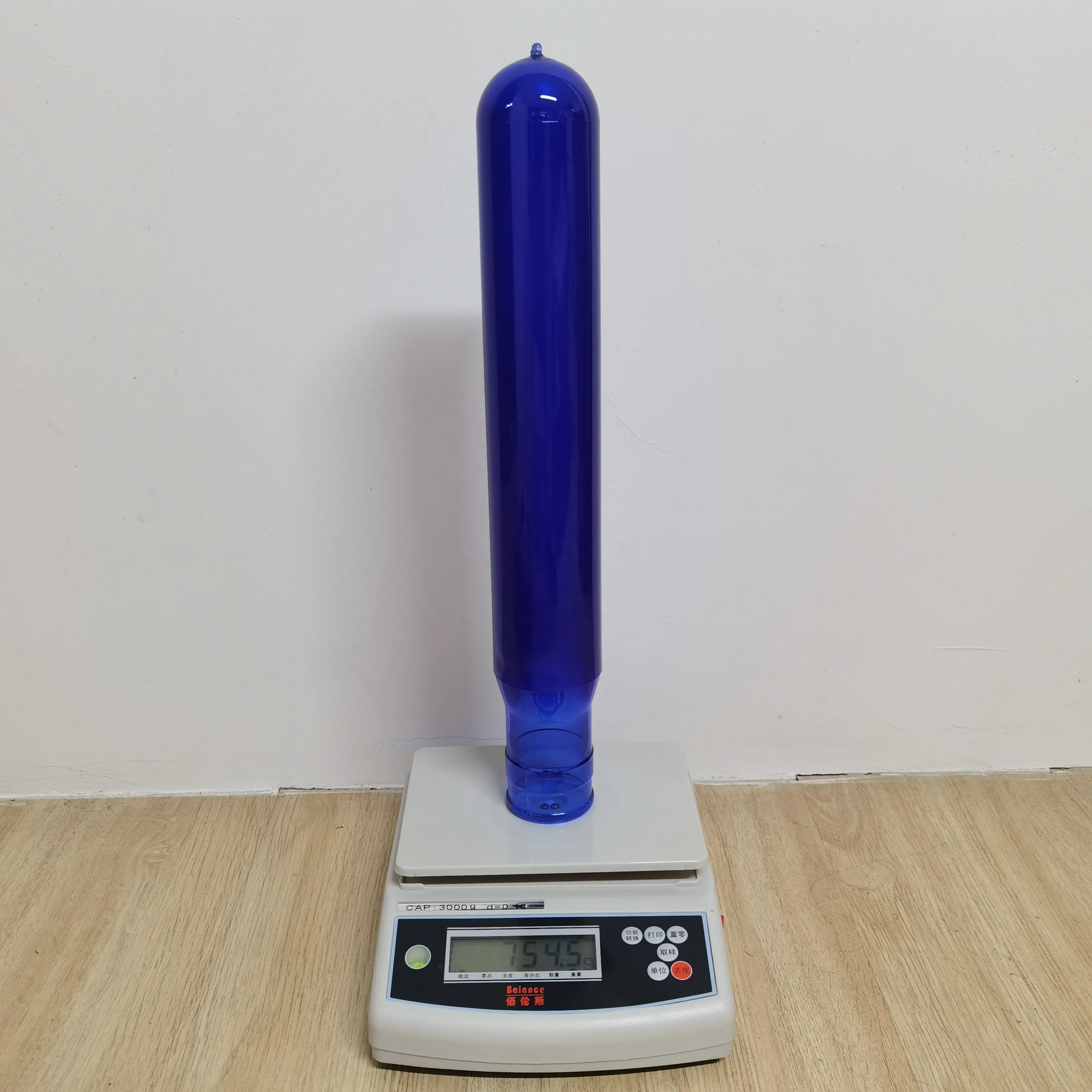 china manufacture new 55MM 700g 730g 750g 5gallon pet preform 20liter preforms with blue black color