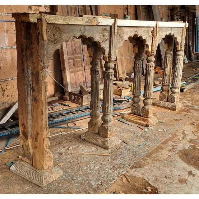 Antique Wood Carved Triple Arch Garden Arches Pergola Gazebo Arbour Frame Pressure Treated Nature Element for Outdoor Decor