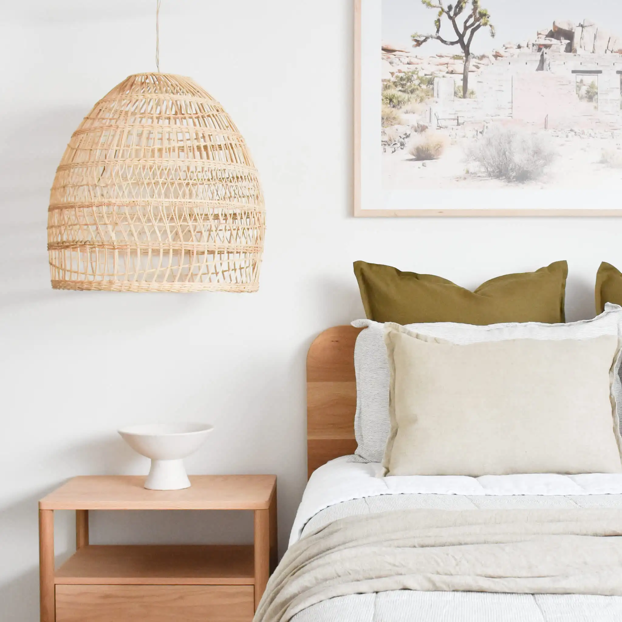 Home Decor Restaurant Living Room Woven Modern Style Rustic Pendant Lights Rattan Lamp Shade Seagrass Bamboo Hanging Lamp Cover