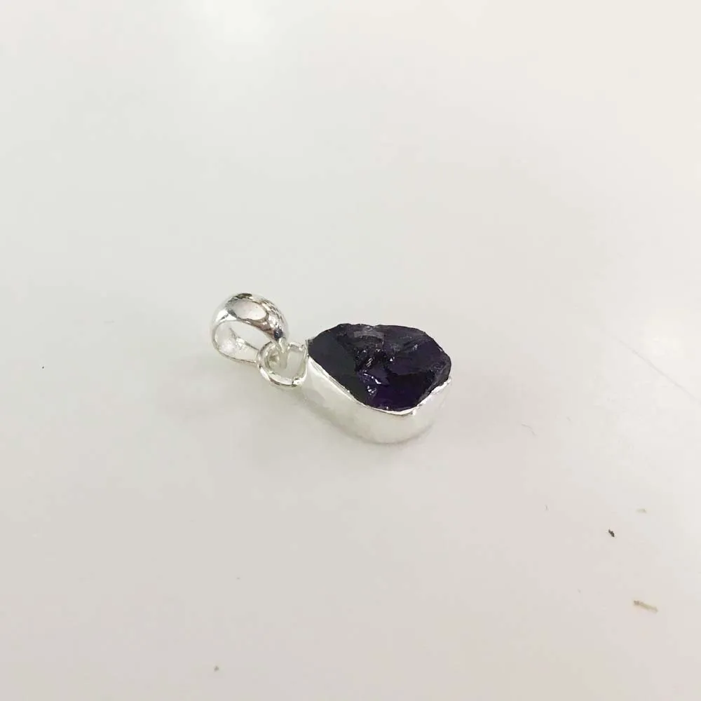 925 Small Silver Pendants Graduation Handmade Custom Amethyst Rough Pendants Silver Solid Silver Lightweight Gemstones Pendants