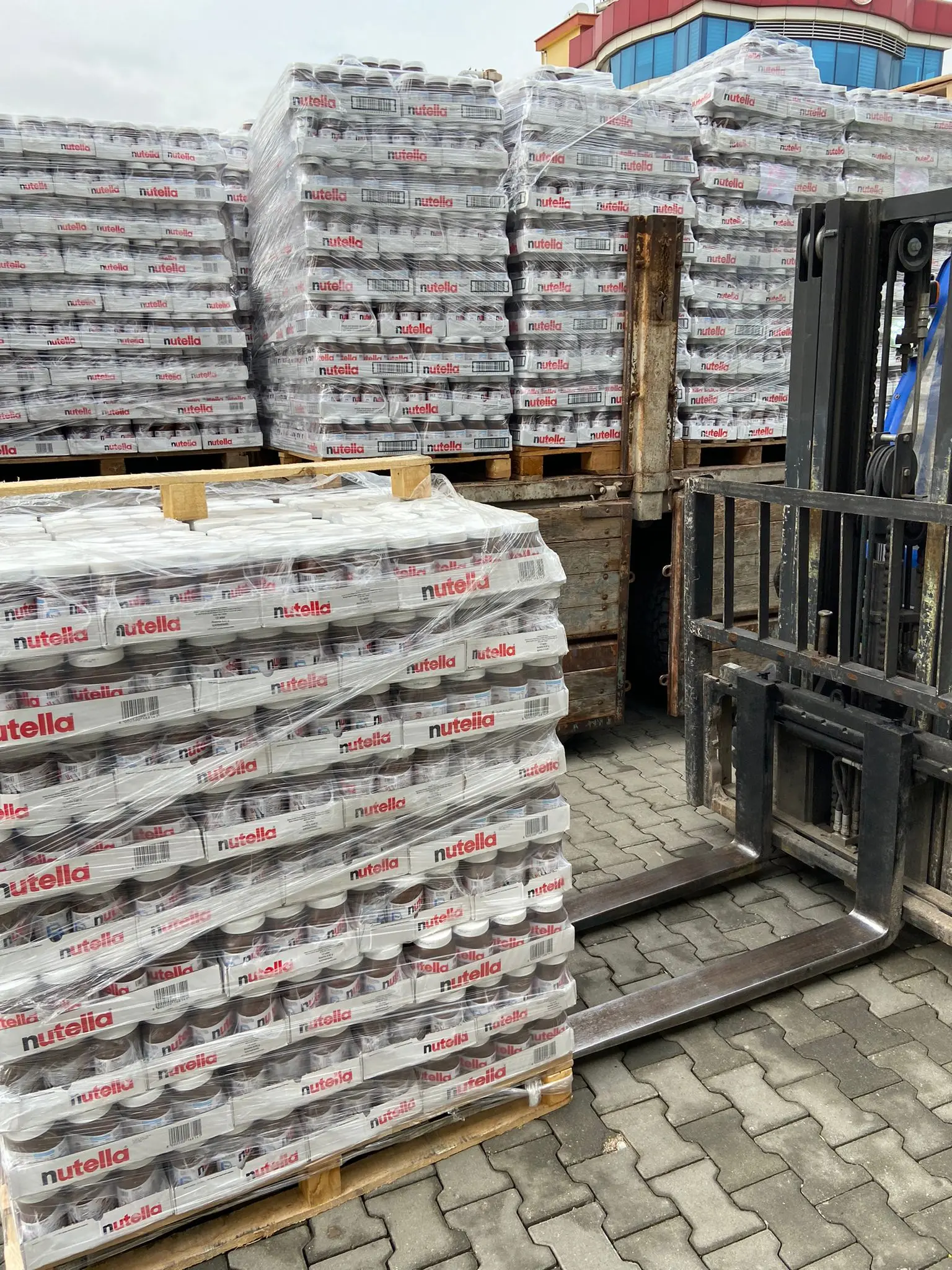 Ferrero Nutella 2.jpg