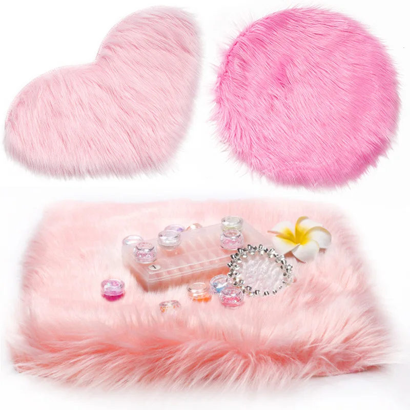 Soft Fur Hand Rest Nail Art Table Mat Salon Tools Nail Art Fluffy Mat Plush Carpet Photo Props Pad
