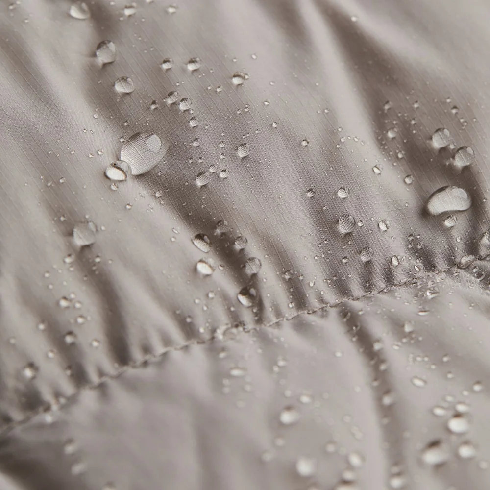 Thinsulate-Insulated Puffer Vests for Maximum Warmth Ultra-Lightweight and Compressible Puffer Vests Thermal Quilted Puffer Vest