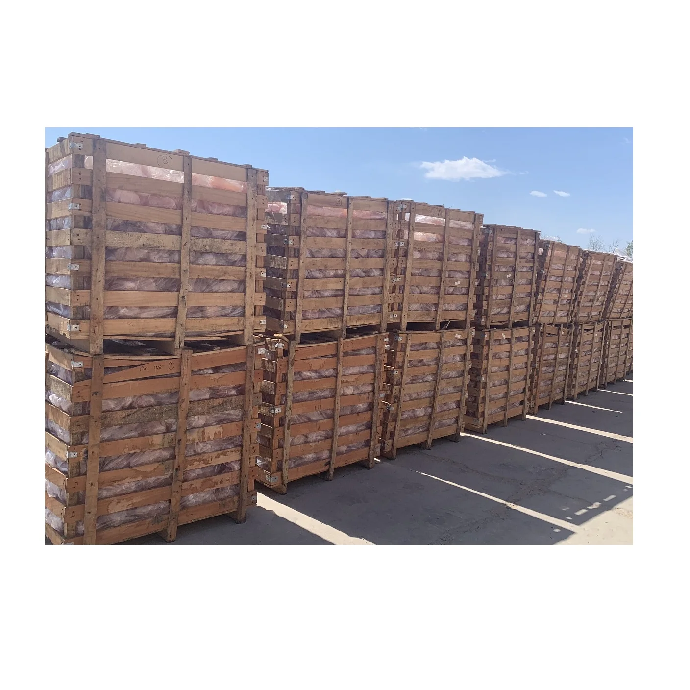 Natural Himalayan Beneficial Animal Licking Salt with full of minerals & proteins Carved from highest Asian Salt mines