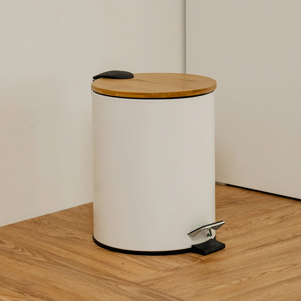 white Bamboo PP Trash Can with Standing Structure Pressing Type Accessories Design