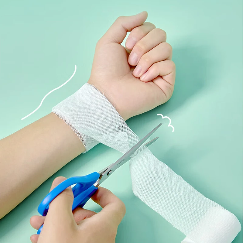 6m Sterilized Medical Cotton Gauze Bandage Rolls Soft Good Permeability and Breathability High Elasticity