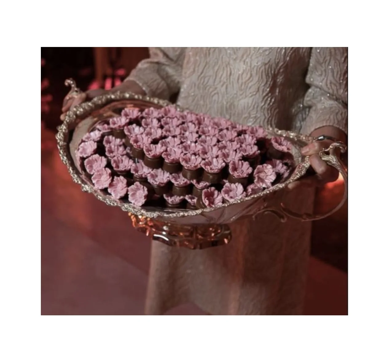 Indian suppliers of antique design hotel ware chocolate serving dishes greatest quality oval shape chocolate dishes