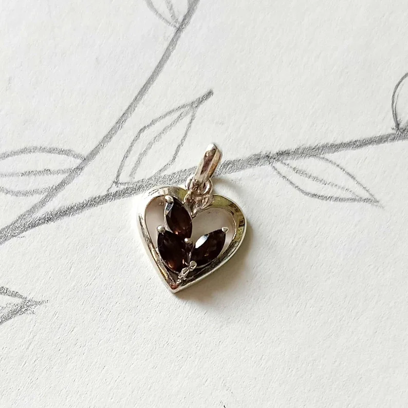 925 Sterling Silver Jewelry Smoky Quartz Trendy Heart Pendant Women Small Natural Gemstone Rhodium Silver Featuring Gold Pearl