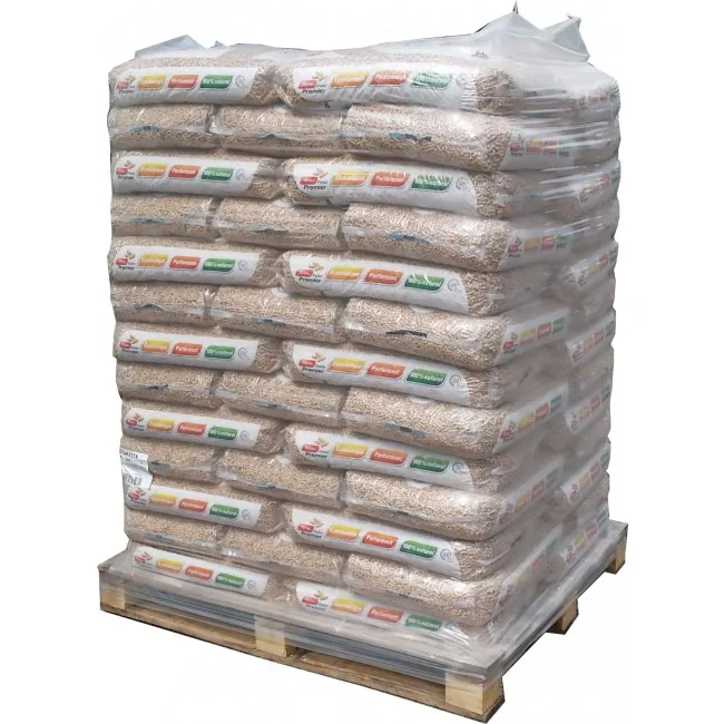 Pine Wood Pellets  / EN plus Wood Pellets A1 \Wood pellets for sale 15kg bags\ bois de granule a vendre