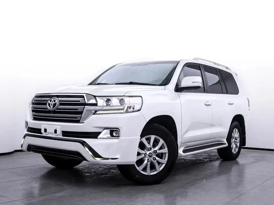 Good New 5-Seater Turbo Speed SUV Second Hand Aspire Sedan RWD 4L Engine Panoramic Sunroof Fabric Seats Hybrid Fuel R17/R18/R19