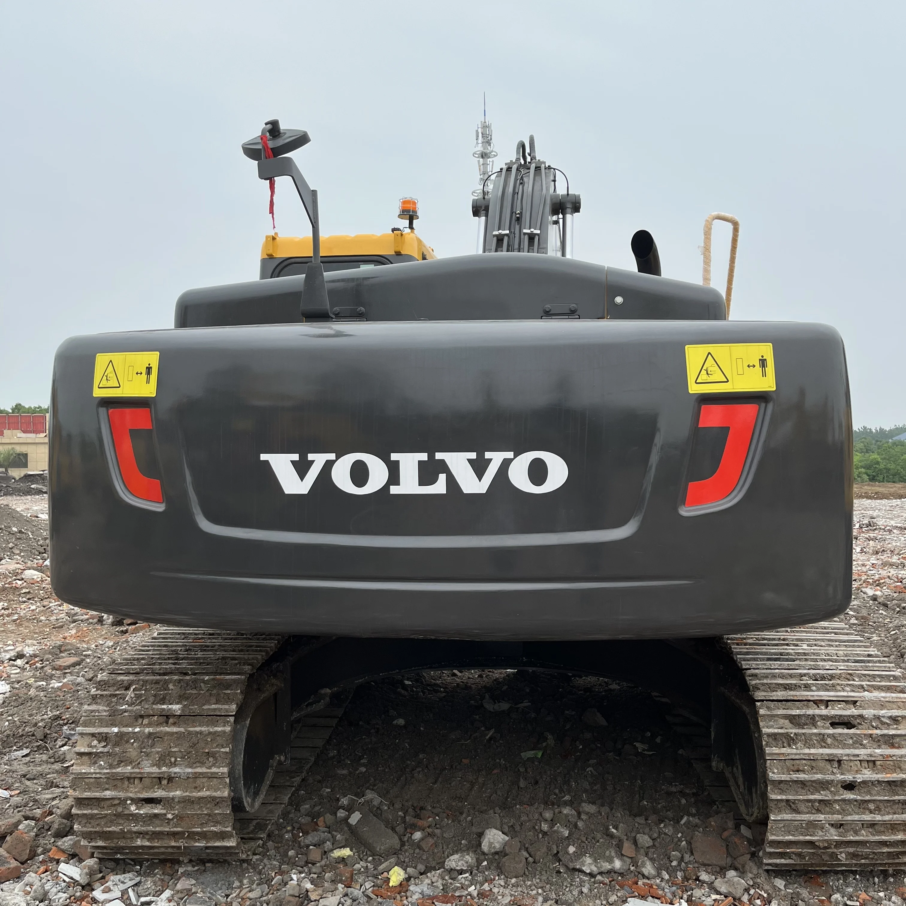 Used Korea Volvo EC240D excavator,24ton medium hydraulic crawler backhoe excavator,EC240 harga earth-moving excavator Volvo baru