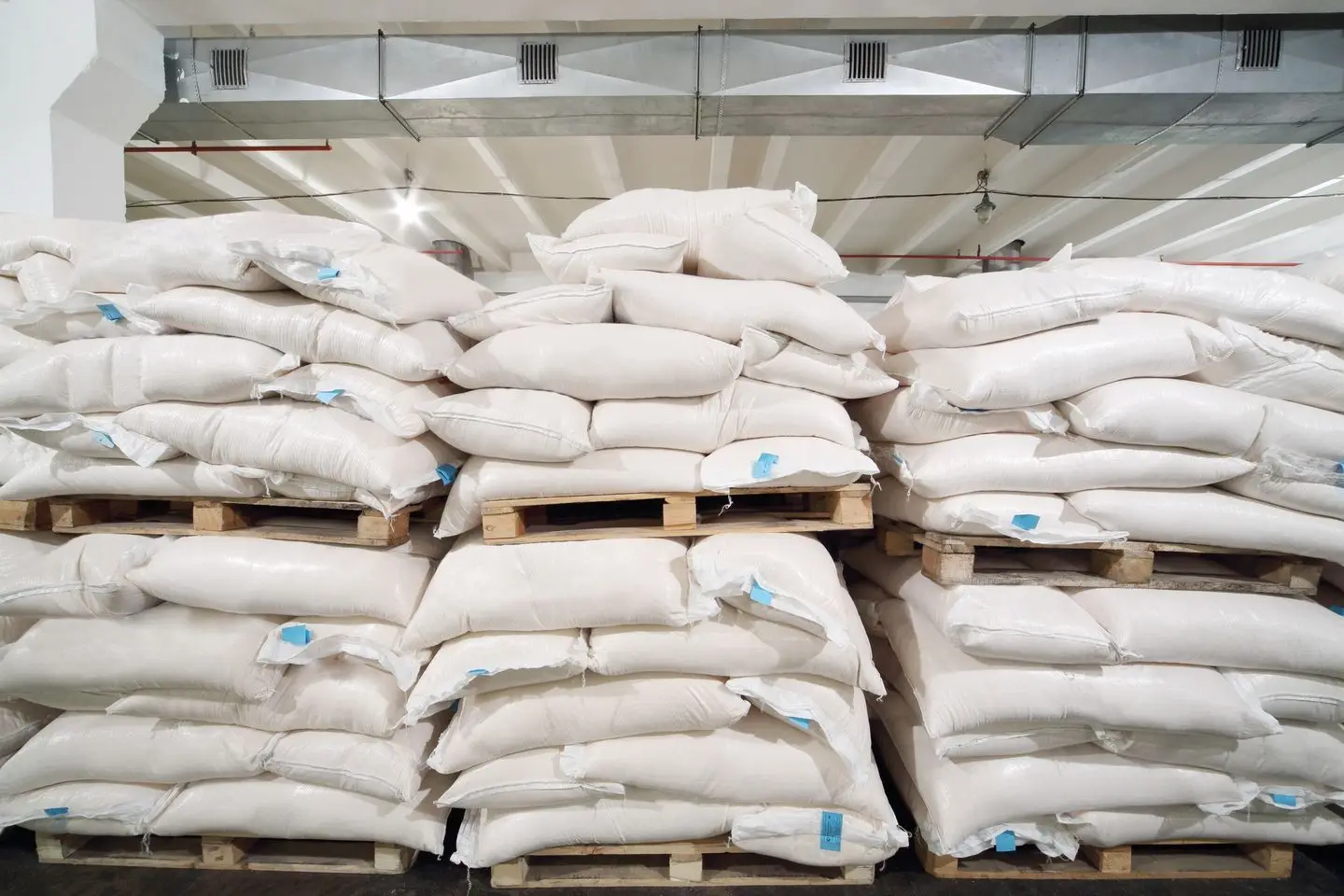 ICUMSA 45 Rbu Beet Sugar ICUMSA 45 Cane Sugar & ICUMSA 150 Sugar Brazil