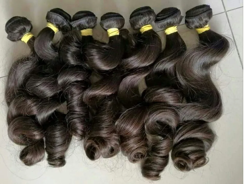 Raw Indian Hair Unprocessed Virgin Cuticle Aligned Natural Curly Silky Smooth Hair A t Wholesale Factory Price