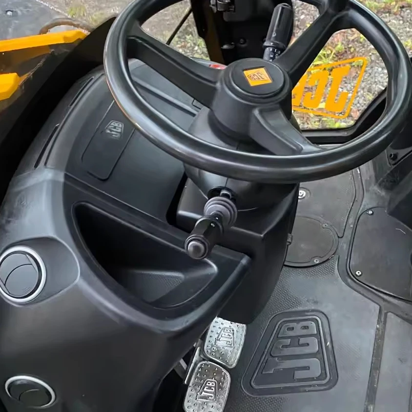 JCB 4CX Pro экскаватор-погрузчик 4-цилиндровый дизельный двигатель EcoMax компактный для продажи