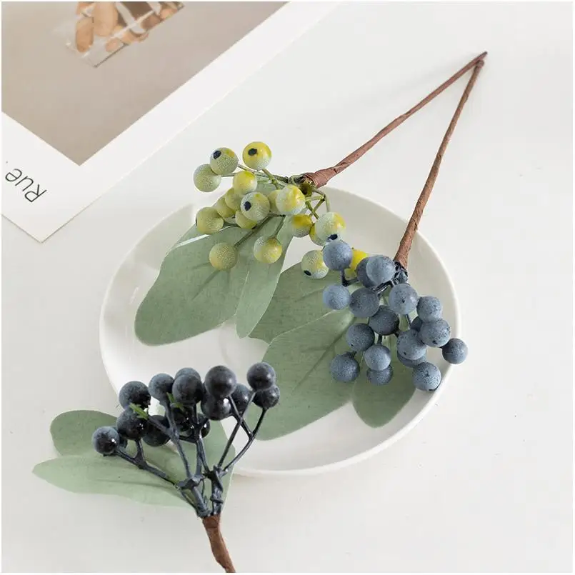 Flowers Artificial Plants Low Price Plastic Home Bridal Bouquet Outdoor For Decoration Pot Artificial Cypress Tree