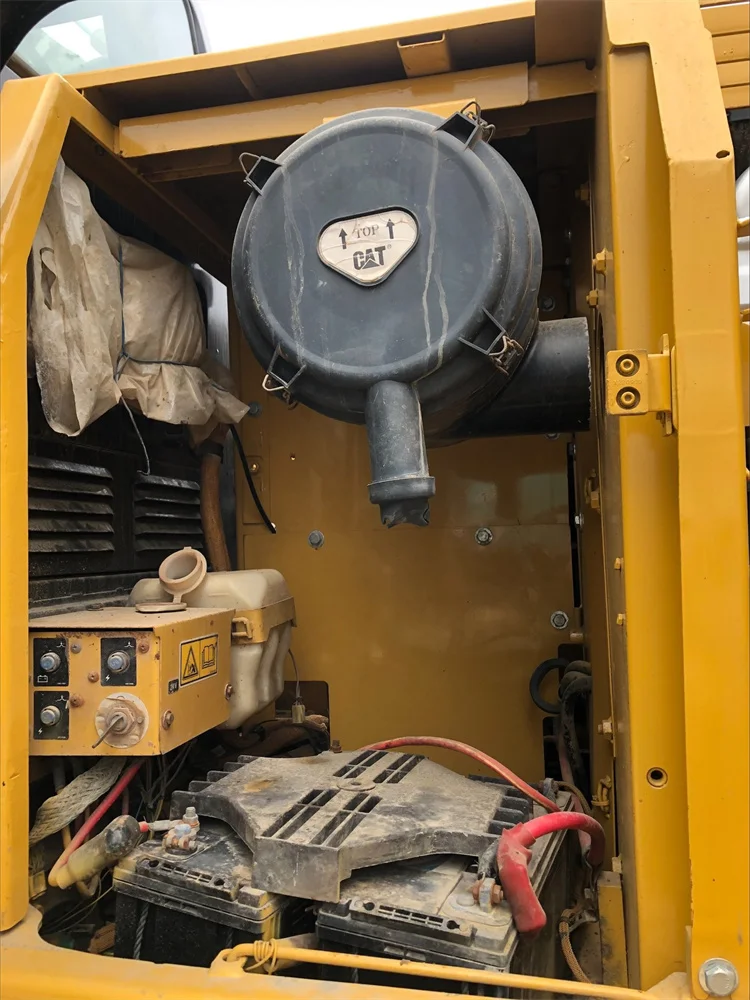 High quality used CAT 320 excavator! Used excavator CAT 320D2 at your service!