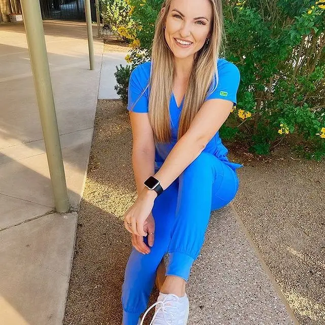 Premium Quality Hospital Uniforms Medical Scrubs Nurse Long Sleeve Jacket Scrub Suit For Women 2022