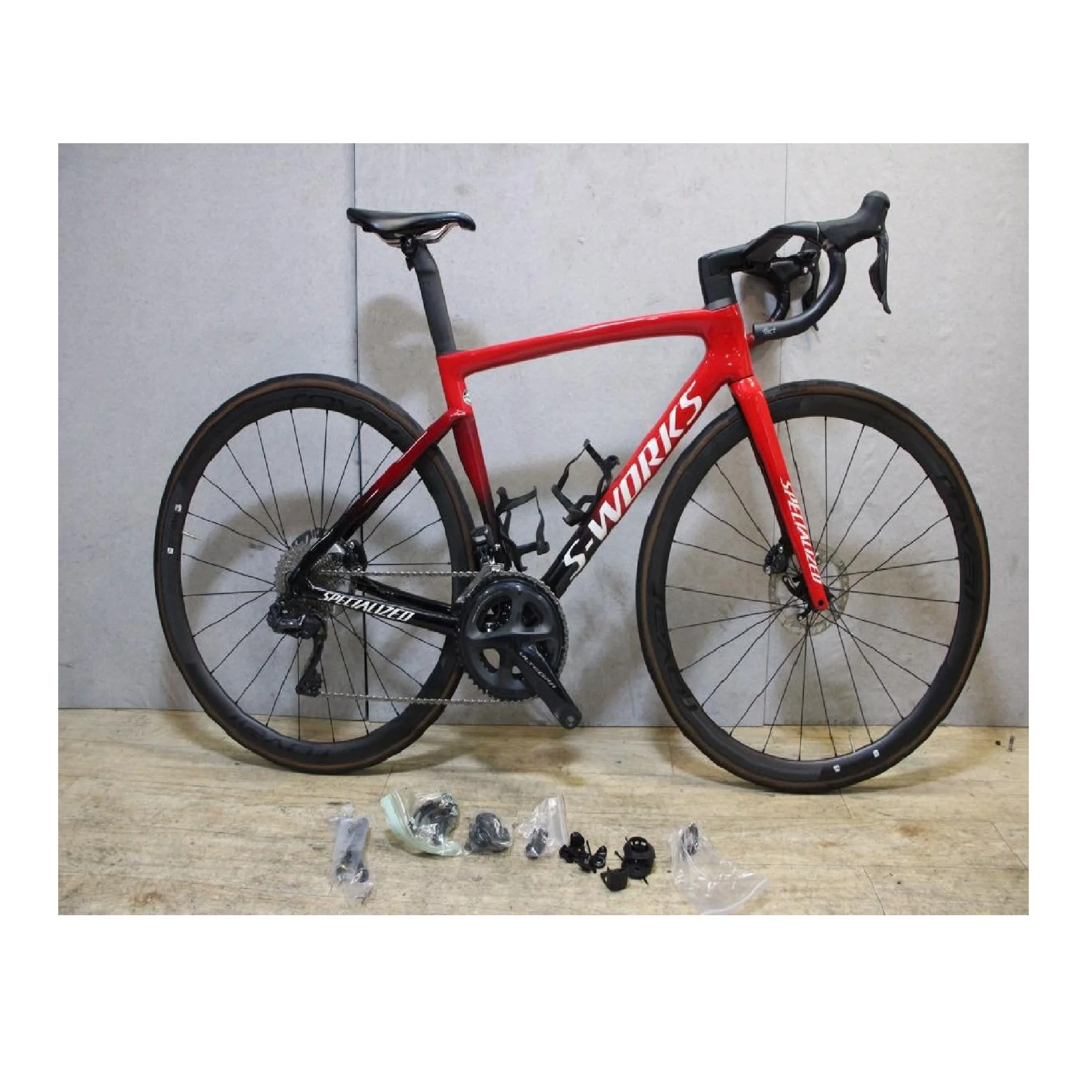 Hot Selling Tarmacs Used Japanese Cycling Carbon Girls Racing Road Bikes Bicycles